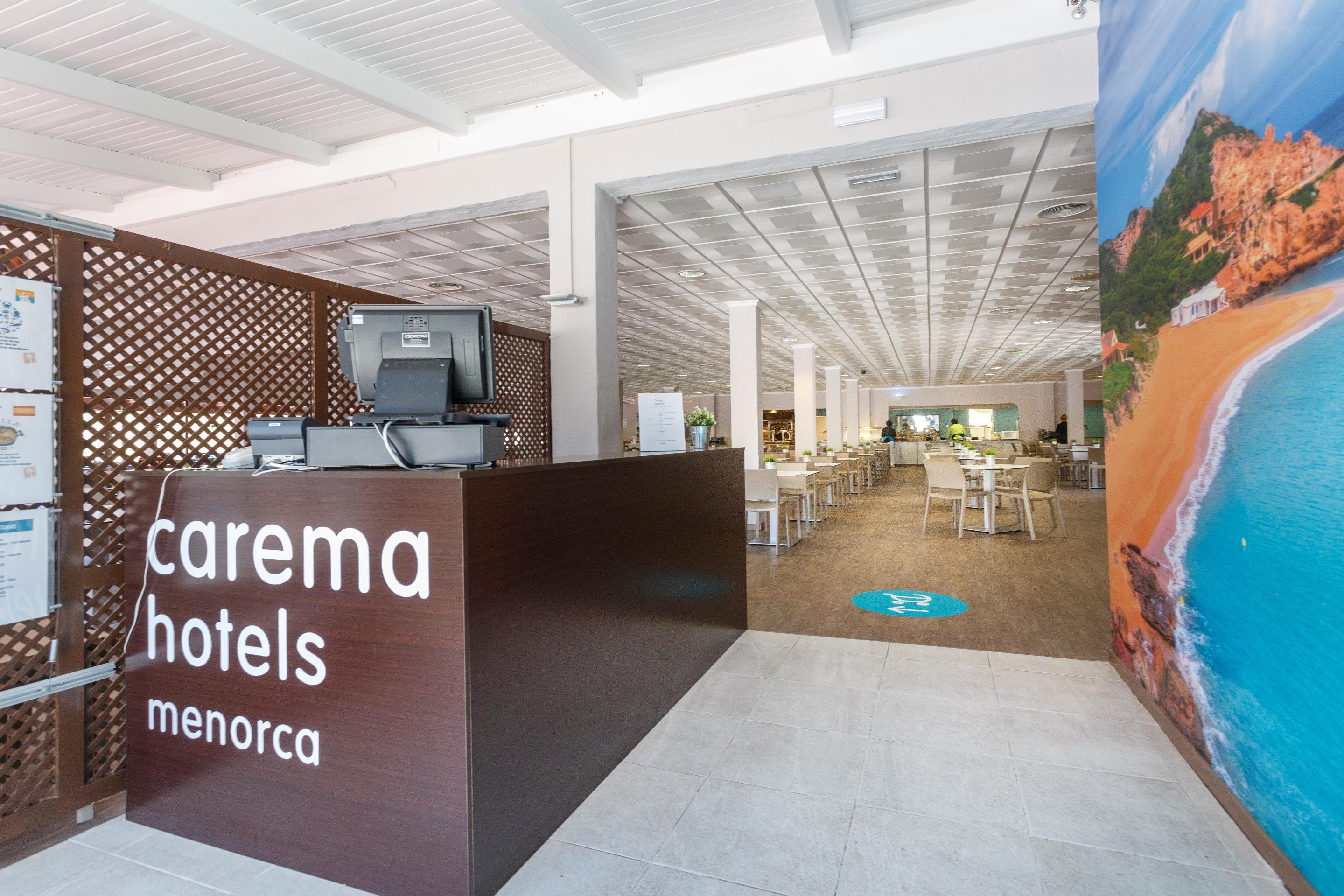 Fergus Club Carema Splash Playas De Fornells Ресторан фото